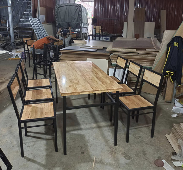 xuong-san-xuat-ban-ghe-nha-hang-quan-cafe-ha-noi