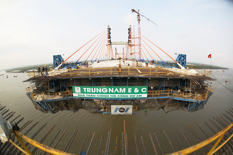 Không cho phép điều chỉnh tiến độ thi công cầu Bạch Đằng