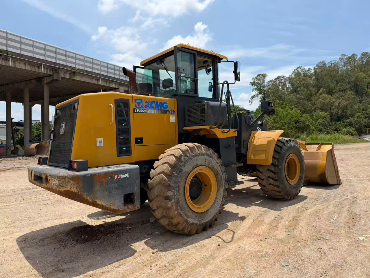 máy xúc lật cũ 5 tấn xcmg lw550fv gầu 3.6m3 cần dài đời 2020