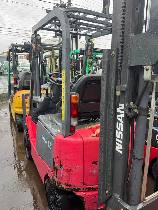 khung nâng tiêu chuẩn 3m xe nâng điện cũ nyk