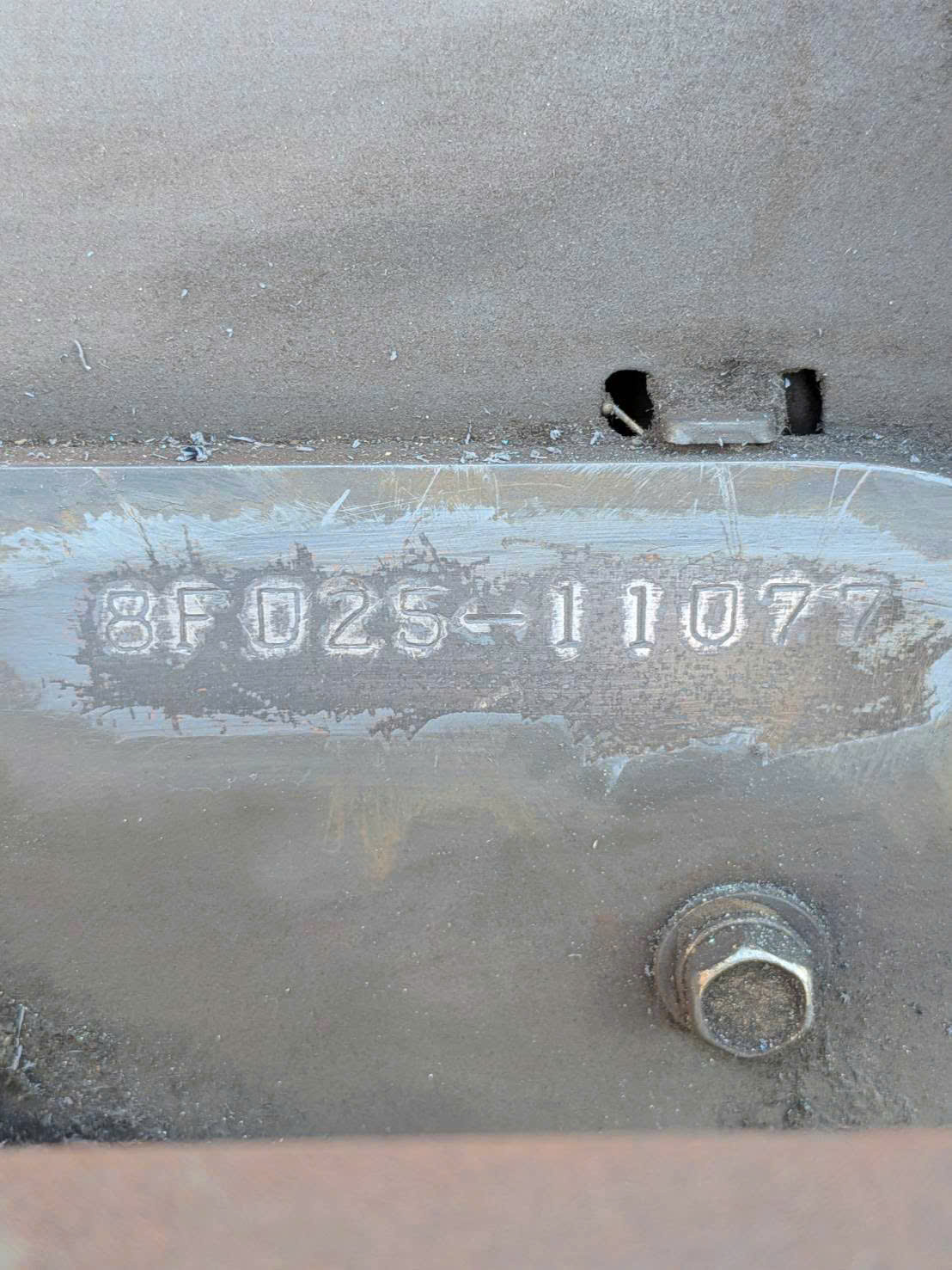 mã số sườn dập chìm 8fd25-11077 xe nâng toyota