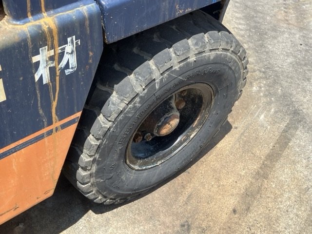 Xe nâng cũ toyota 3 tấn 5FD30 số sàn lốp kép Nhật bãi