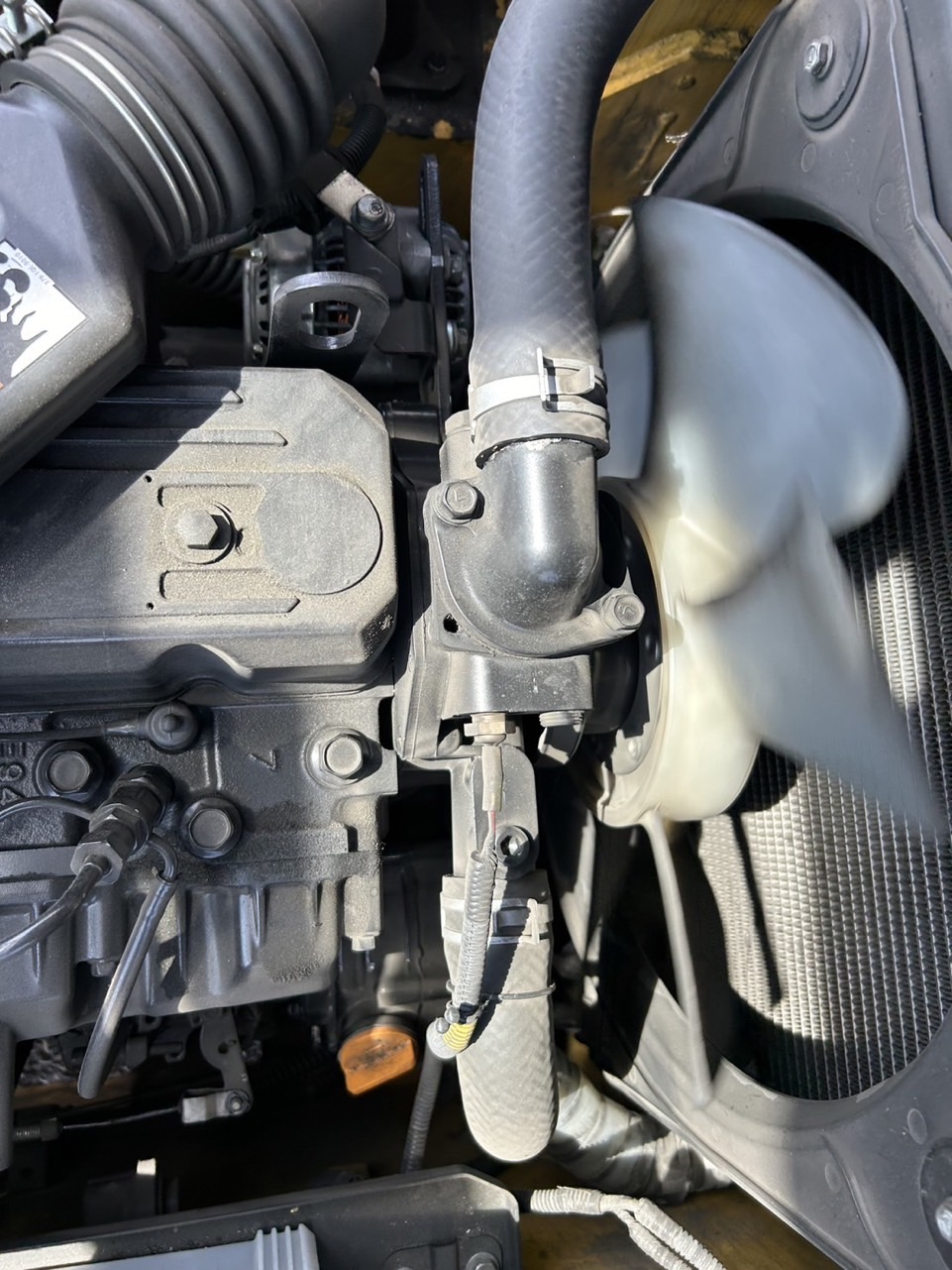 Bán Xe Nâng Cũ Nhật Bãi 2 Tấn Komatsu FD20C-17 Số Sàn Đời Cao -Giá Tốt Nhất