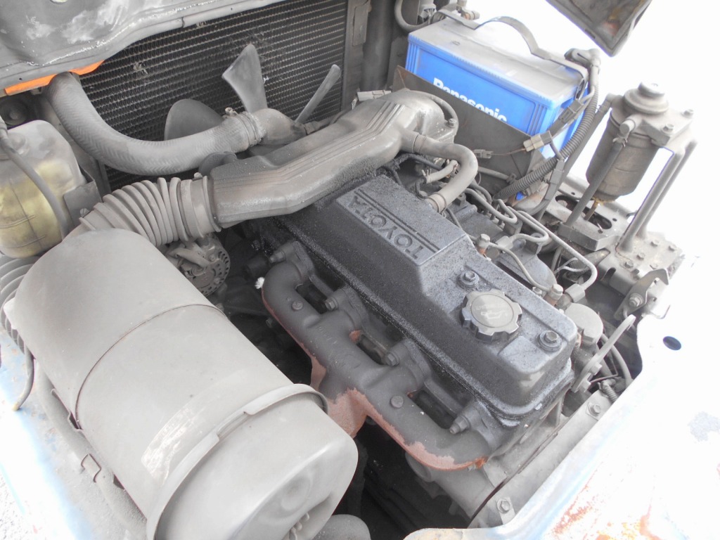 Xe nâng 2,5 tấn Toyota 5FD25 số sàn, nâng cao 3m Nhật bãi