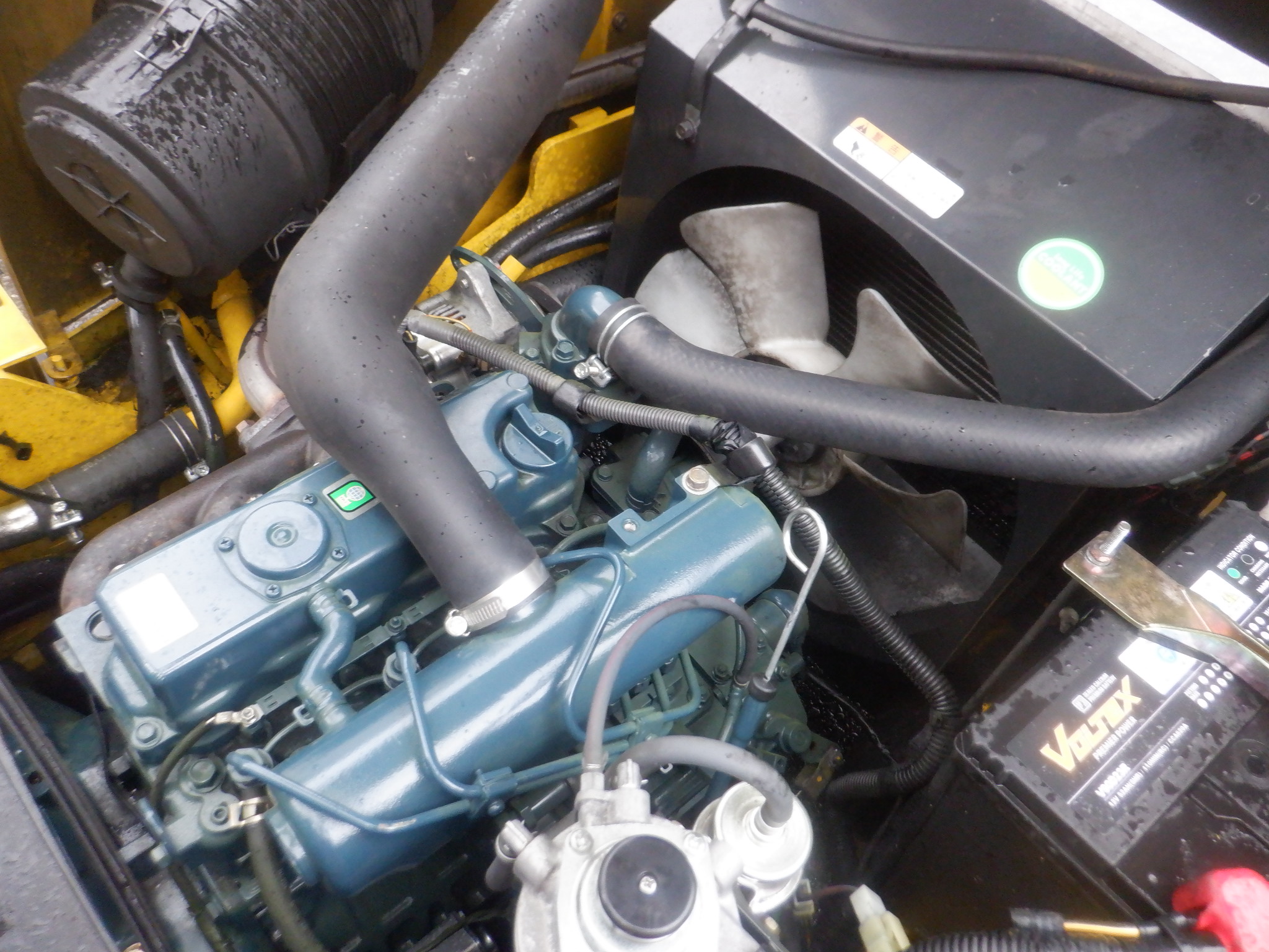 XE NÂNG DẦU UNICARRIERS FD15T14 0R703989 LH:096.235.1368