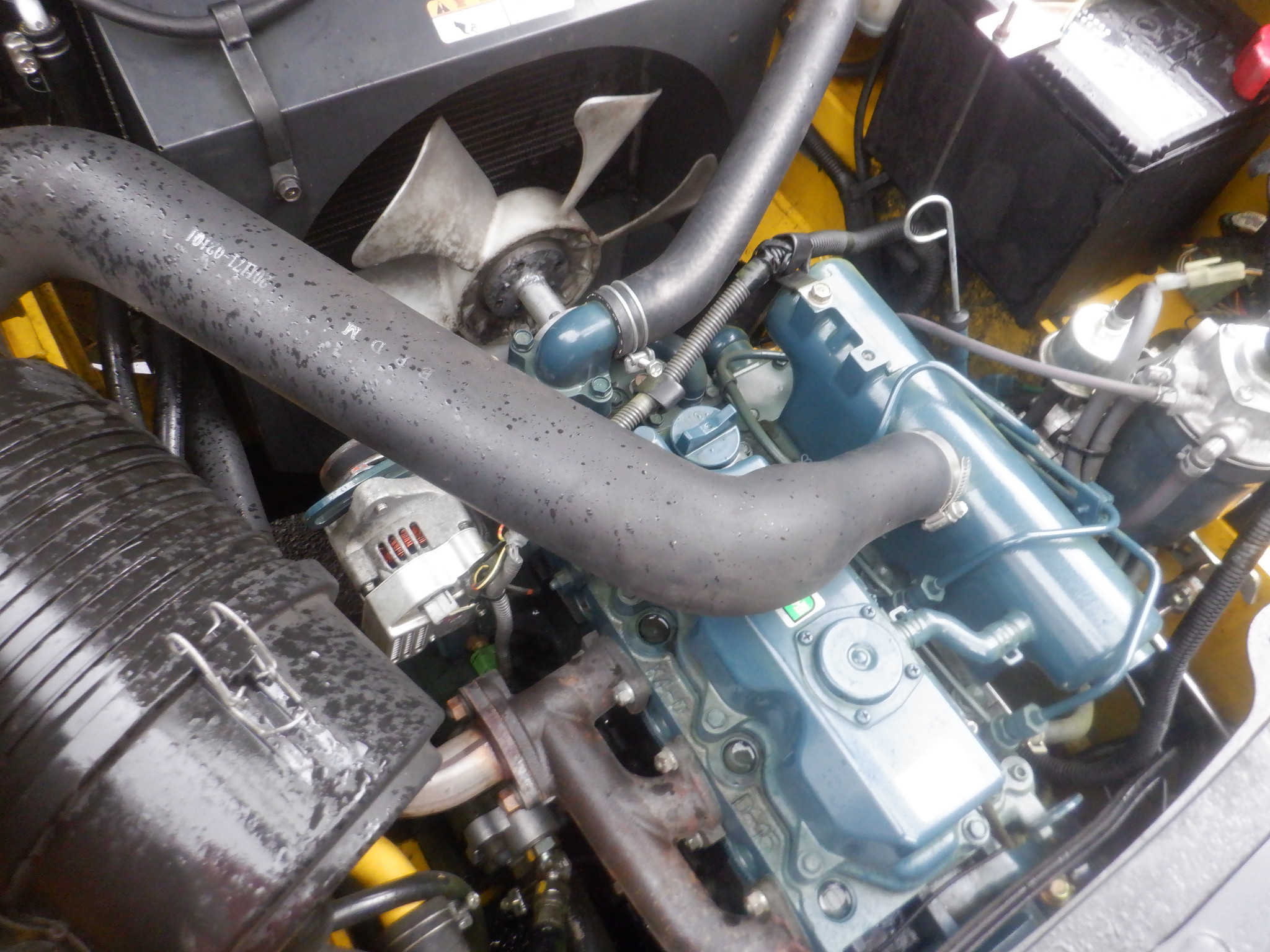 XE NÂNG DẦU UNICARRIERS FD15T14 0R703989 LH:096.235.1368