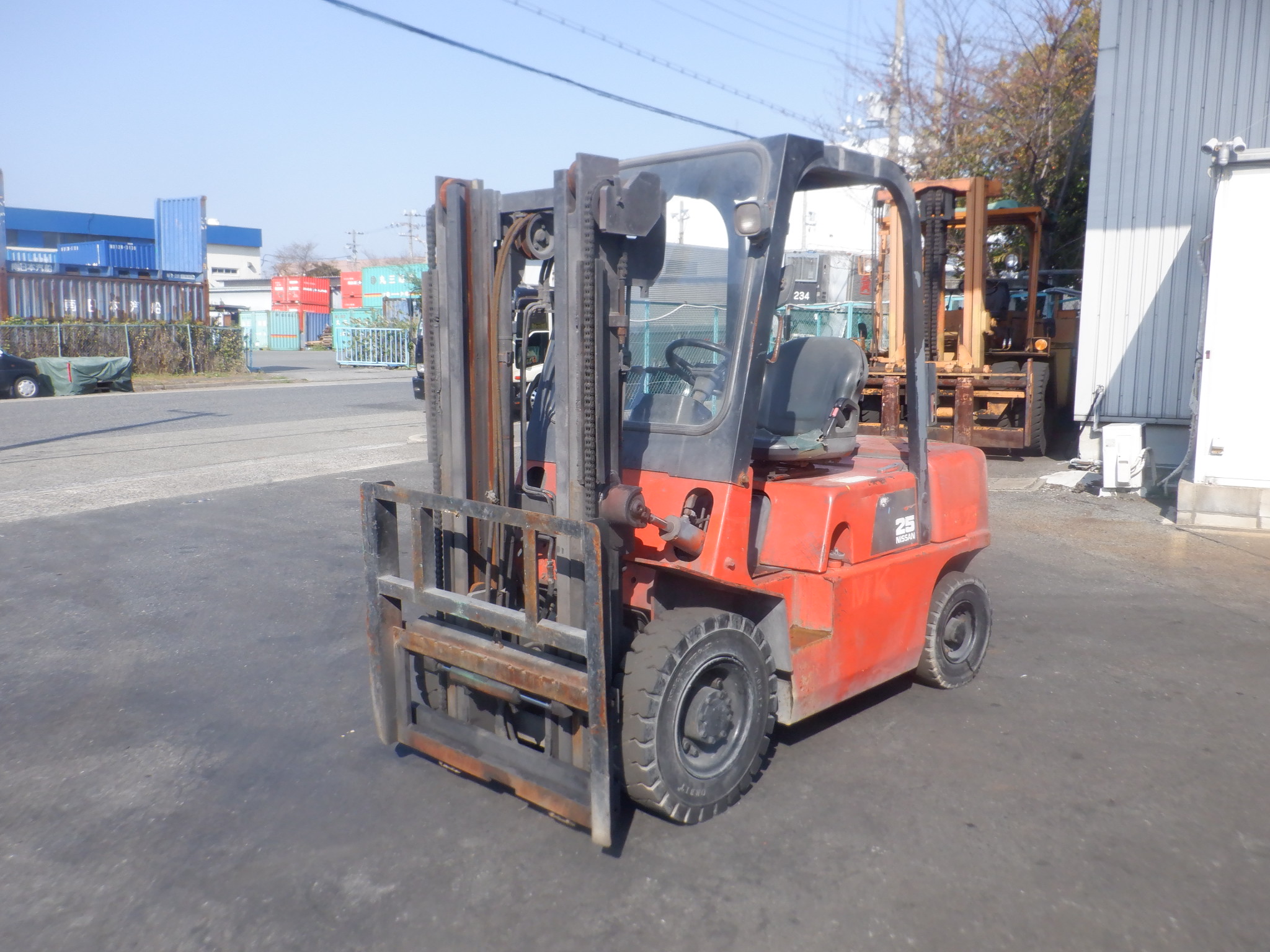 XE NÂNG DẦU NISSAN FJ02M25 300354  Hotline: 096.235.1368
