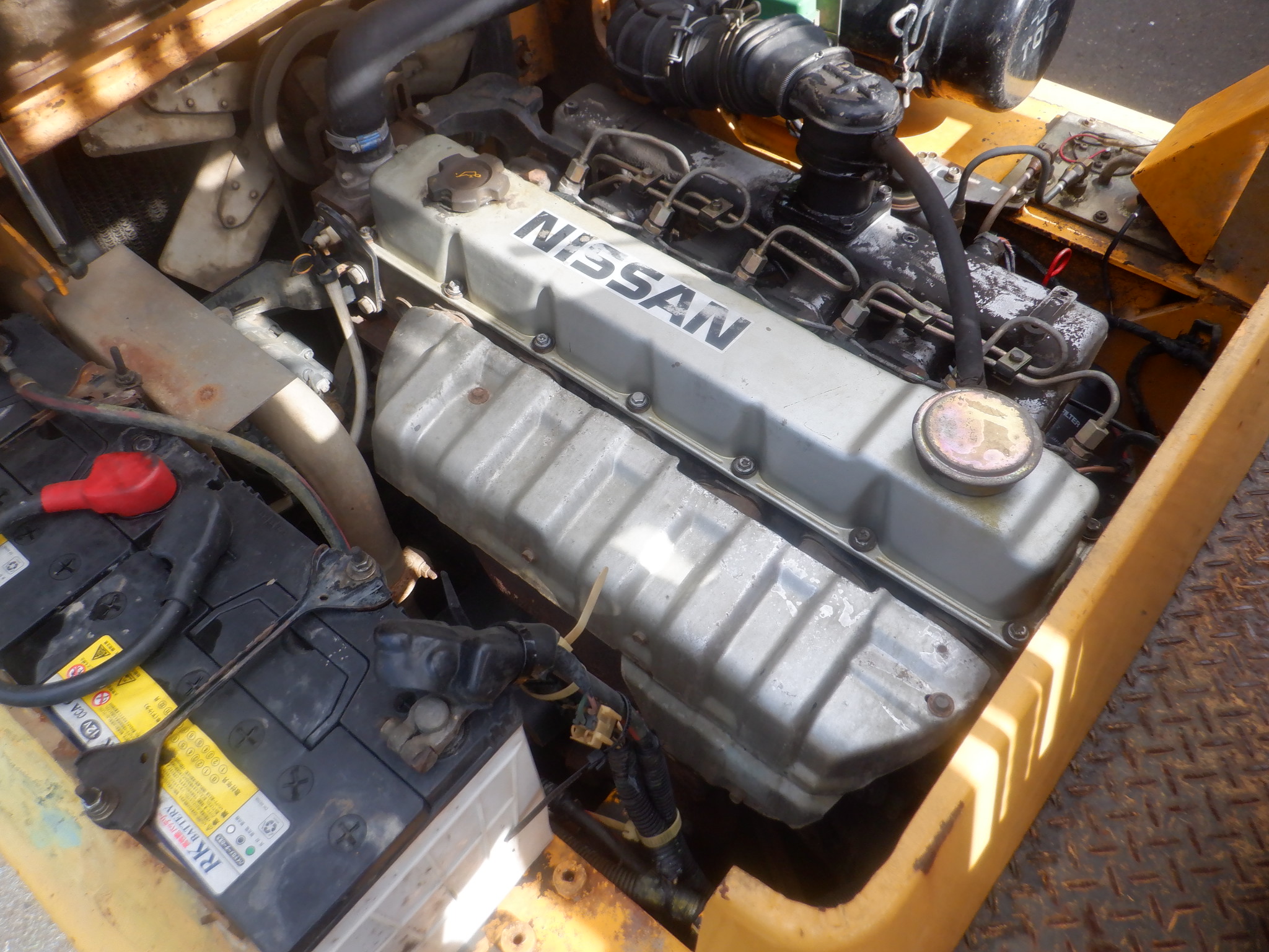 XE NÂNG DẦU NISSAN  WF03A35 001306  LH:096.235.1368