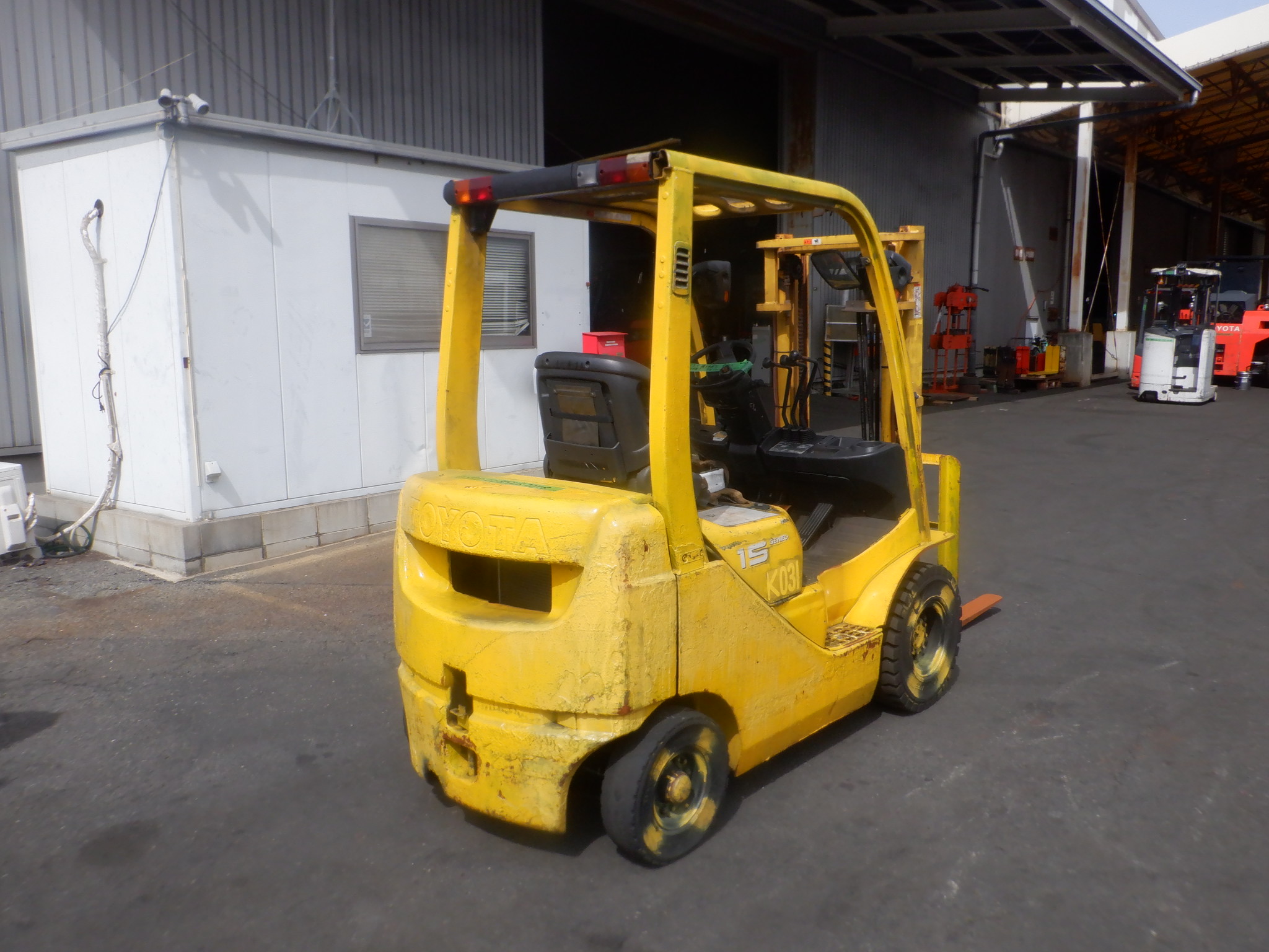 XE NÂNG DẦU TOYOTA 02-8FDL15 20145