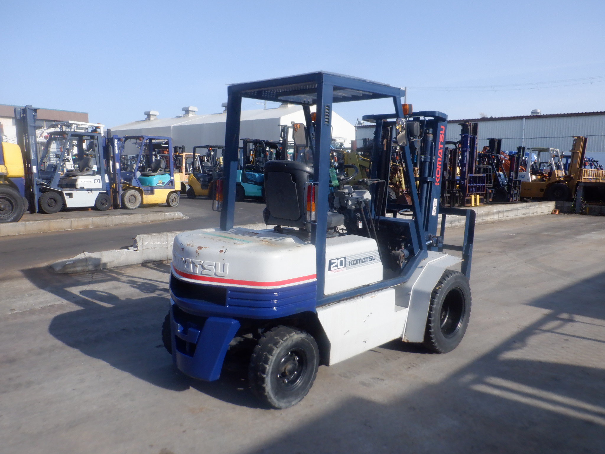 XE NÂNG DẦU KOMATSU FD20-11 433092