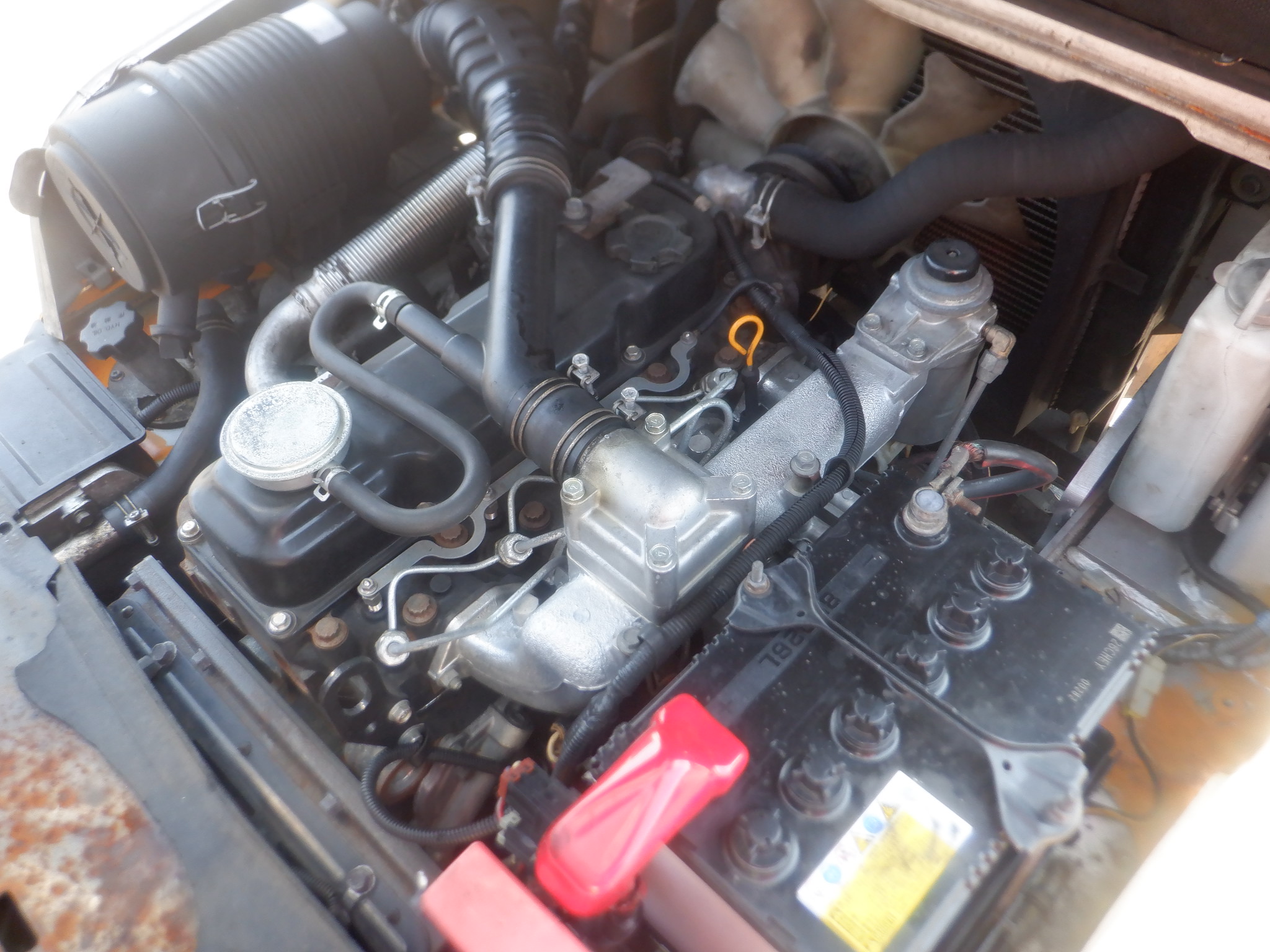 xe nâng 2,5 tấn số sàn đời cao NISSAN Y1F2M25 nhập Nhật sản xuất năm 2012