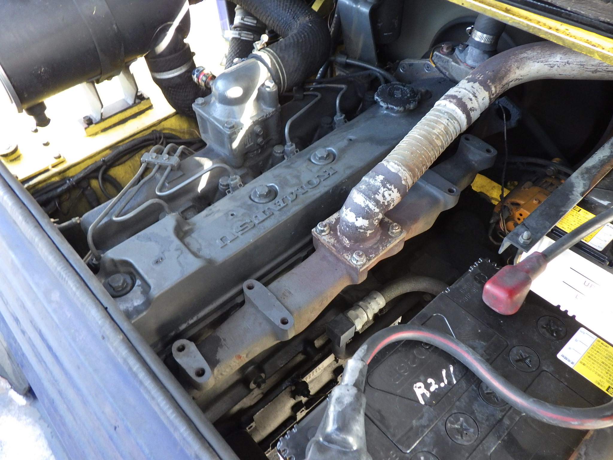Xe Nâng 4 Tấn Komatsu FD40-5 số tự động, dịch giá Nhập Nhật Giá tốt