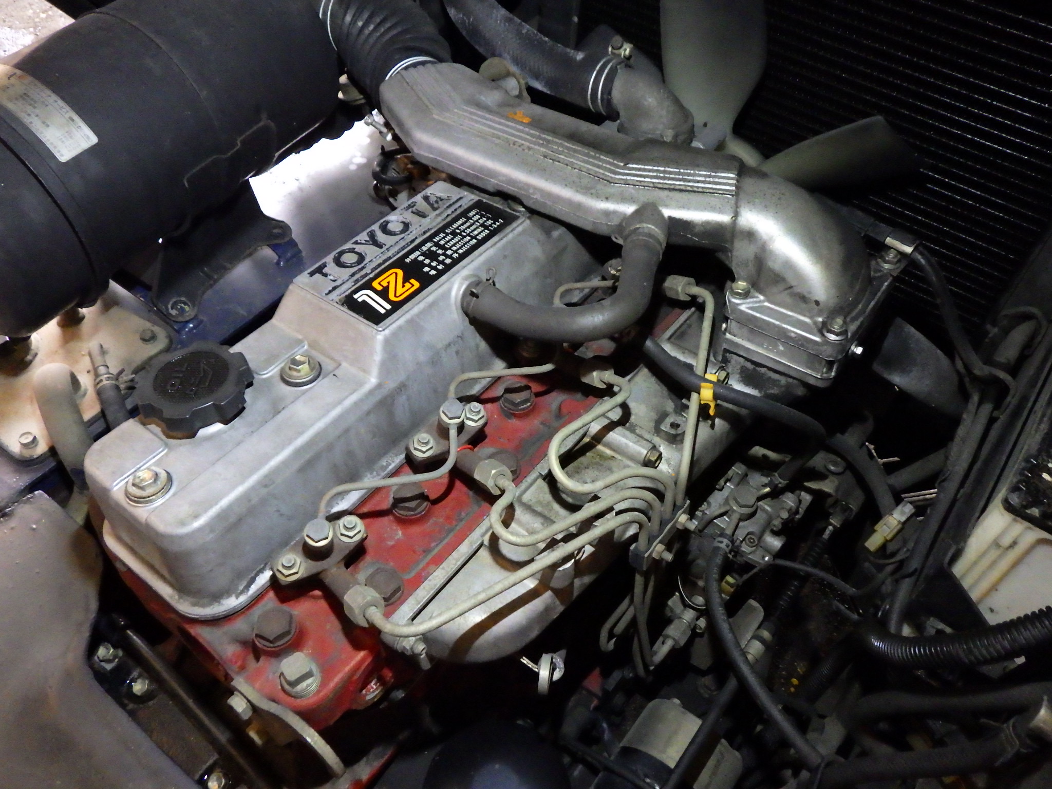 Xe Nâng Nhật Bãi 2,5 Tấn TOYOTA 5FD25 Số Sàn, Siêu Bền Bỉ