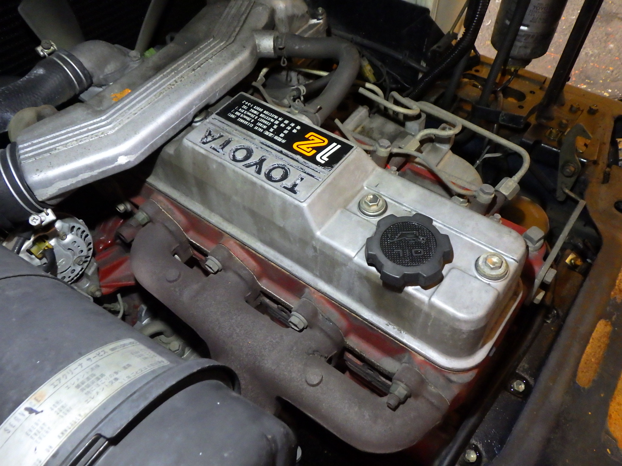 Xe Nâng Nhật Bãi 2,5 Tấn TOYOTA 5FD25 Số Sàn, Siêu Bền Bỉ