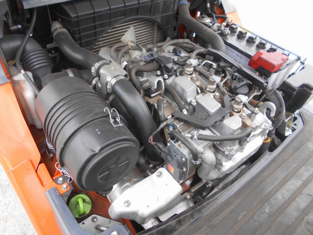Xe nâng 3 tấn TOYOTA 8FDL30 số tự động, dịch giá Nhật bãi. Xe đẹp xuất sắc