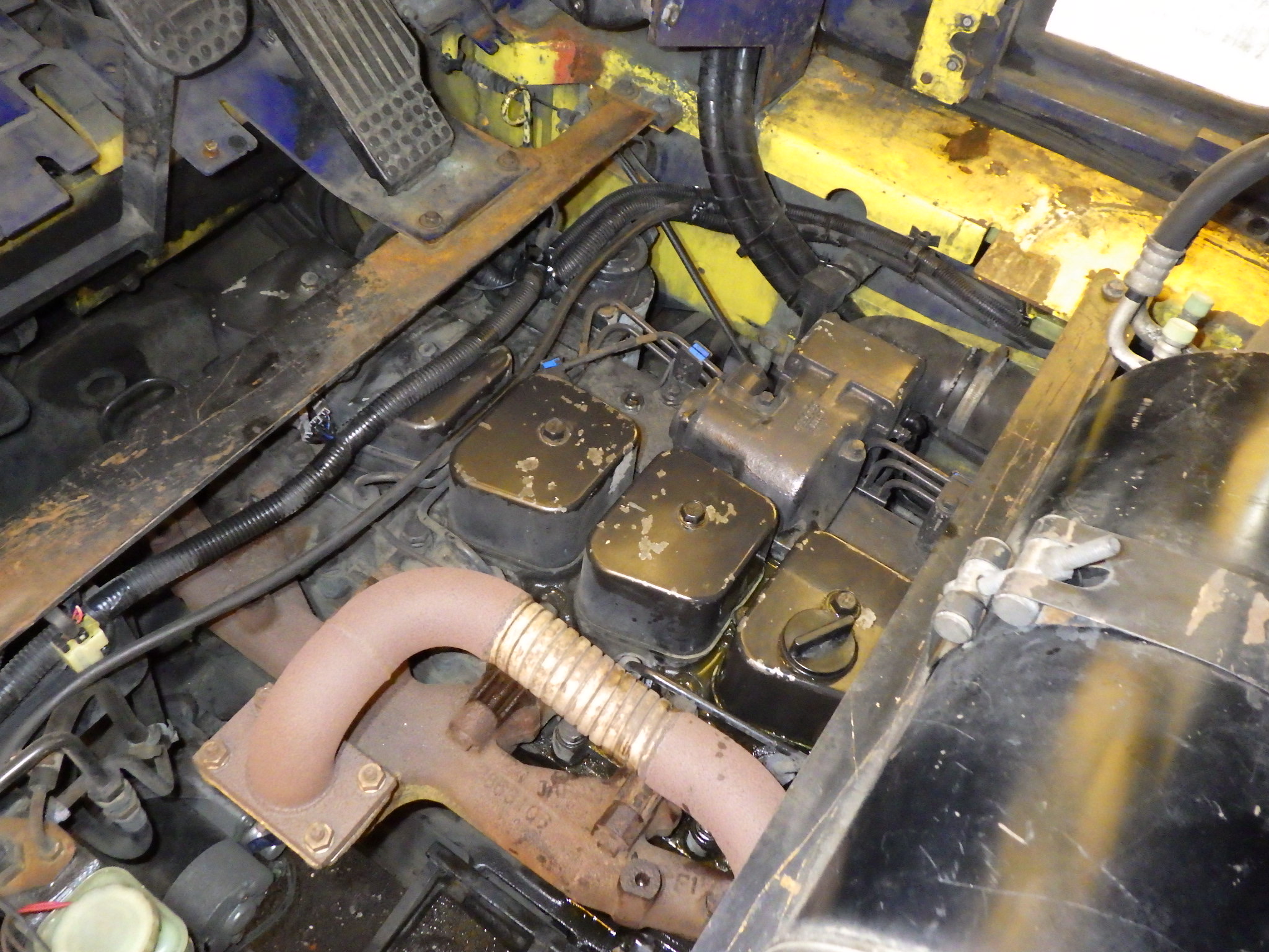 Máy xúc lật Nhật bãi KOMATSU SD30-5 đổ cao – Nhập khẩu nguyên chiếc từ Nhật Bản, chất lượng vượt trội