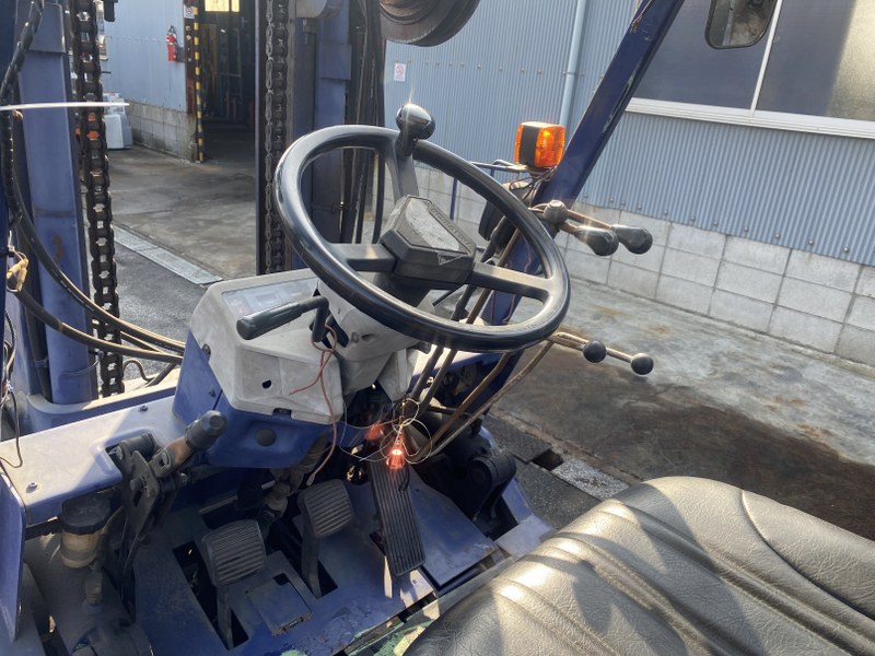 XE NÂNG DẦU KOMATSU FD30-11 472065  LH:096.235.1368