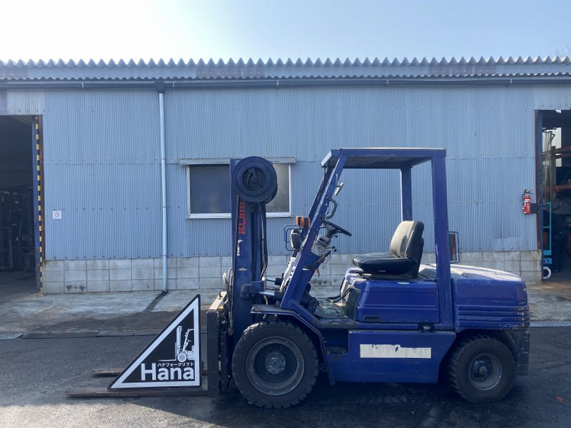 XE NÂNG DẦU KOMATSU FD30-11 472065  LH:096.235.1368