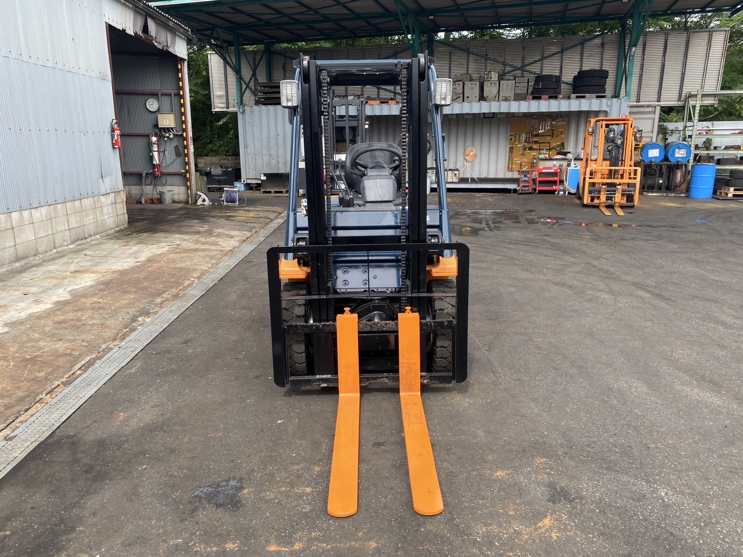 Xe nâng dầu 2 tấn TOYOTA 7FD20 số sàn nhập khẩu từ Nhật giá rẻ