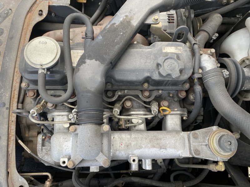 Xe nâng dầu 2,5 tấn TCM FD25T3 số tự động, gật gù động cơ TD27 bền bỉ Nhập Nhật