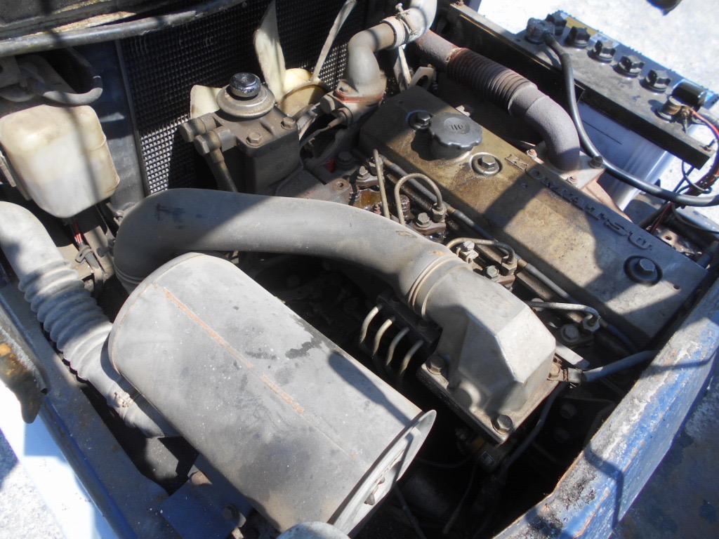 Xe nâng dầu 2 tấn Komatsu FD20-11 số tự động Nhập Nhật giá rẻ