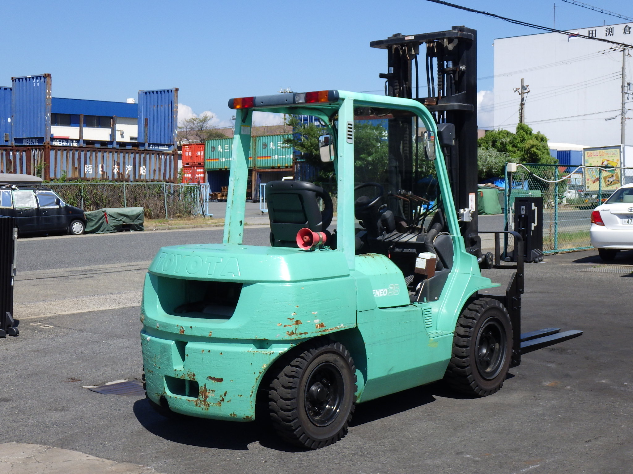 Xe nâng dầu 3,5 tấn TOYOTA 7FD35, dịch càng, tháp nâng cao 4m, sản xuất 2005