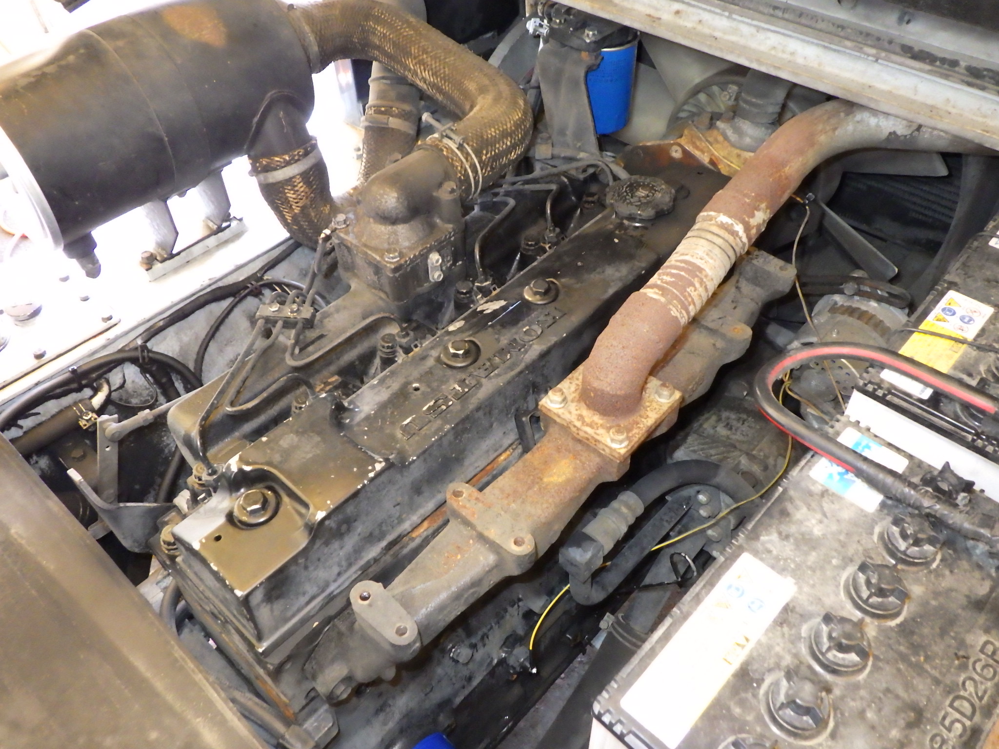 Xe nâng dầu 4,5 tấn KOMATSU FD45-5 số sàn, dịch giá Nhập Nhật cực đẹp