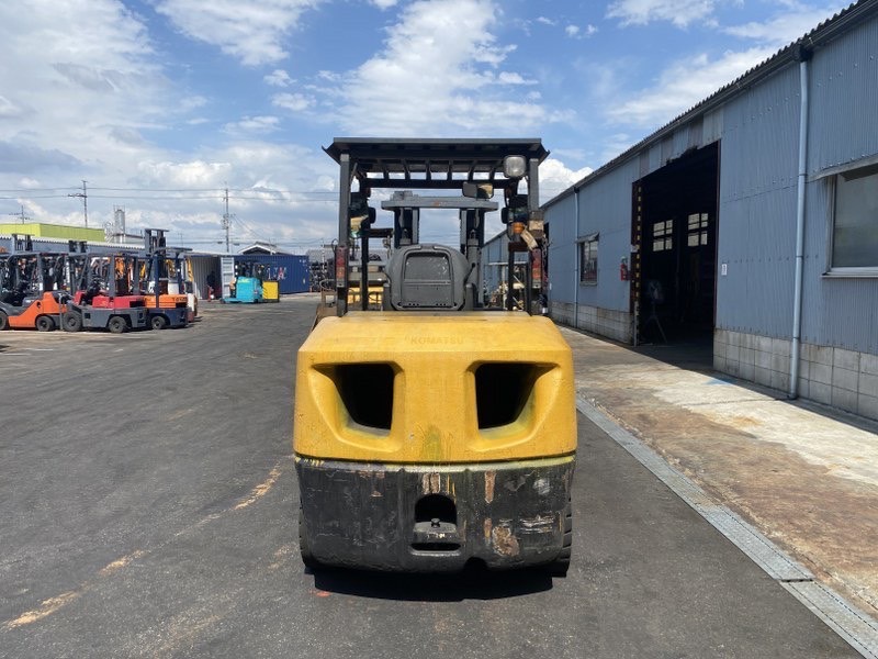 Xe nâng dầu 5 tấn KOMATSU FD50AT-10 đời 2009 cực đẹp, nhập khẩu từ Nhật Bản