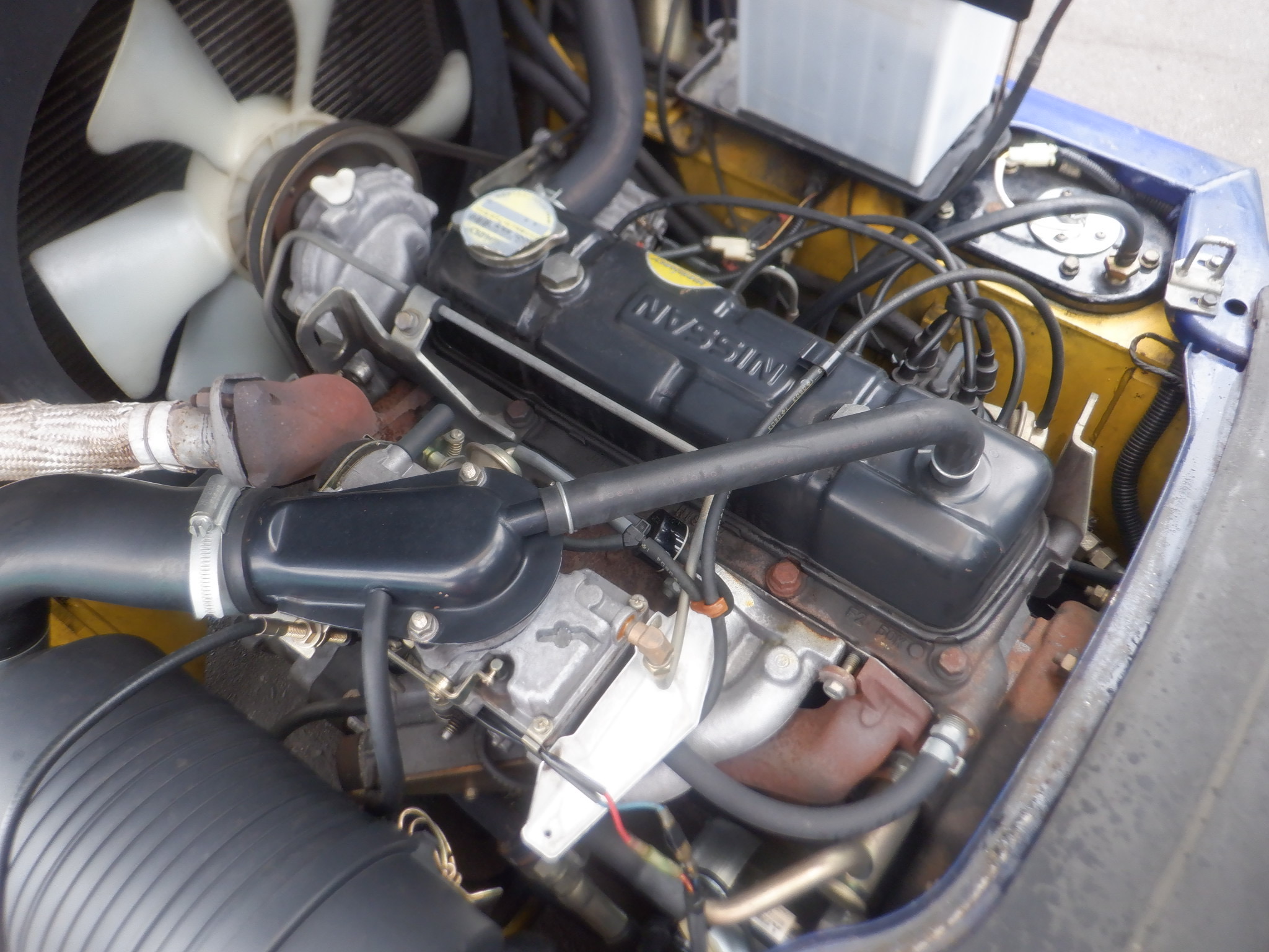 xe nâng Komatsu 2,5 tấn xăng Komatsu FG25-14 Số Tự Động - Giá cực tốt