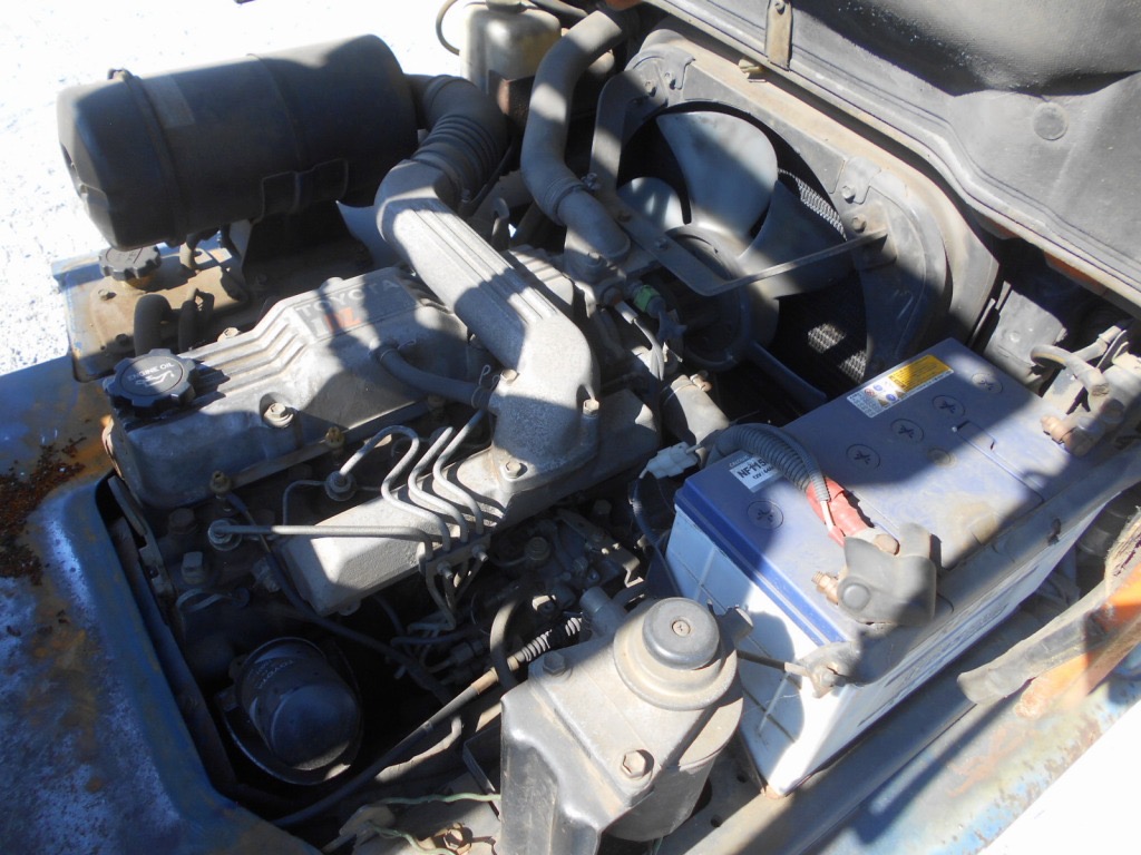 Xe nâng dầu 2,5 tấn TOYOTA 5FD25 số sàn, gật gù (lật đổ) Nhập Nhật