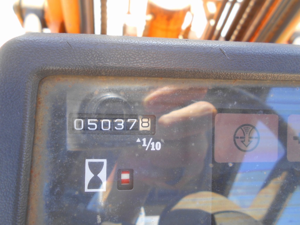 Xe nâng dầu 2,5 tấn TOYOTA 5FD25 số sàn, gật gù (lật đổ) Nhập Nhật