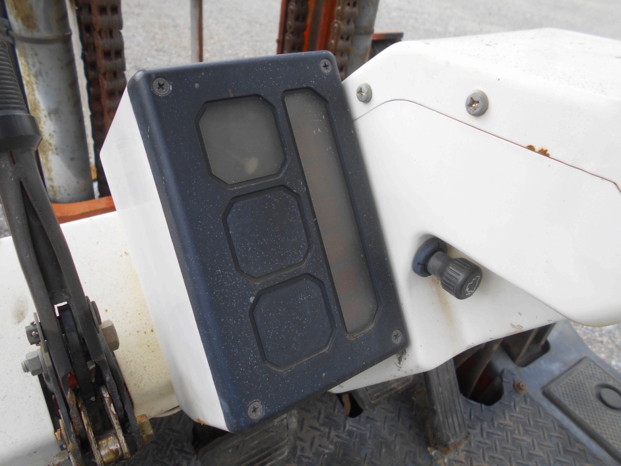 Xe nâng dầu 3 tấn NISSAN EGH02M30 số sàn nhập nhật giá rẻ