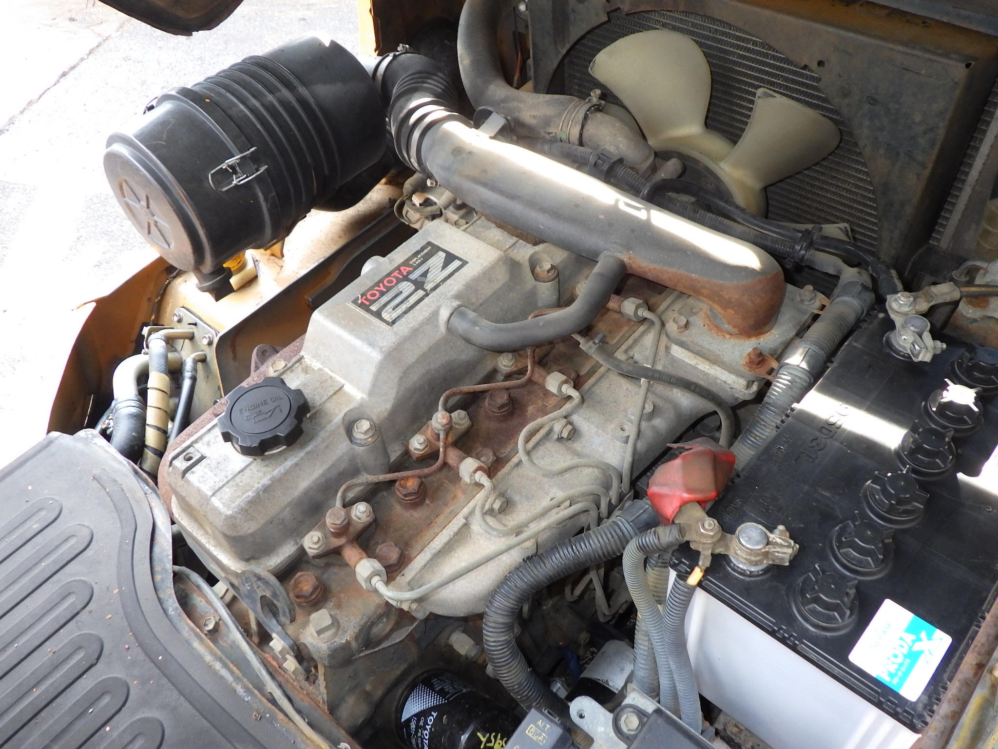 Xe nâng dầu 3 tấn TOYOTA 7FD30 số sàn, gật gù, lốp kép Giá tốt