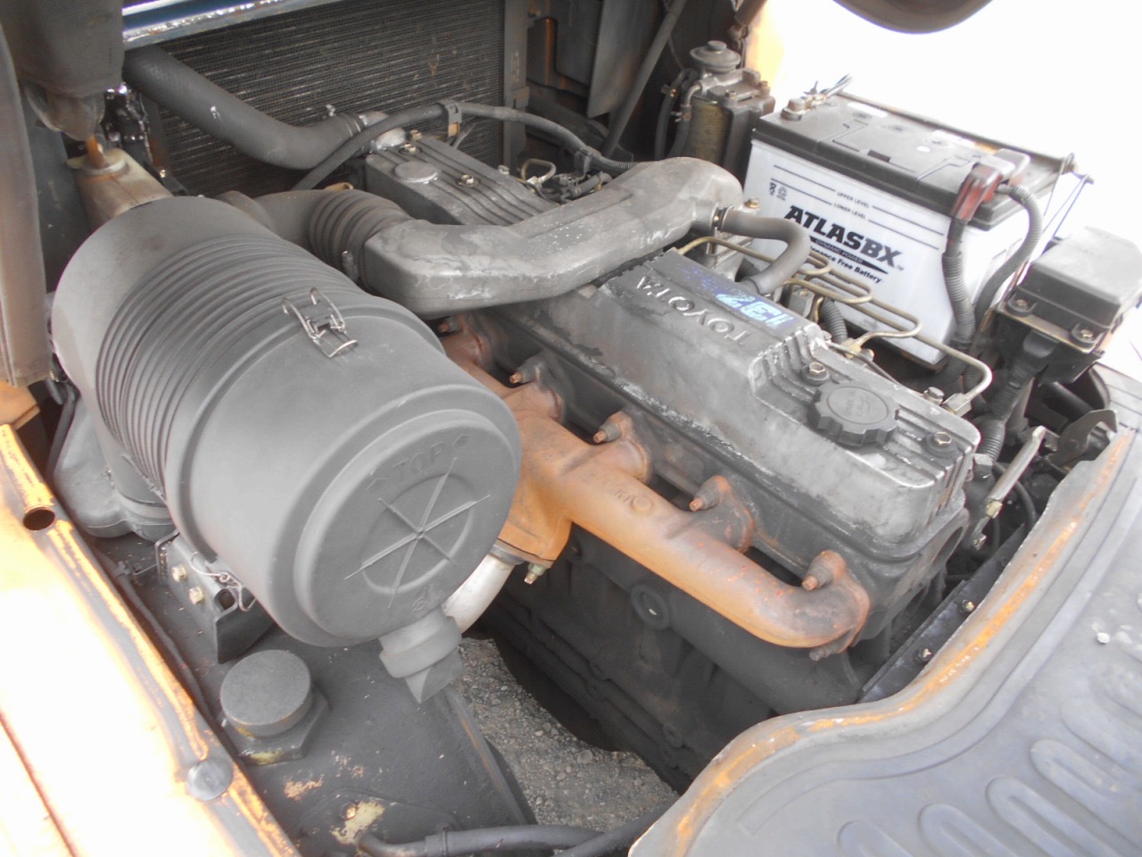 Xe nâng dầu 3,5 tấn TOYOTA 7FD35 số sàn, dịch giá, nâng cao 4 m