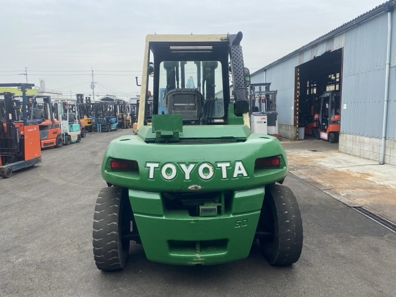 Xe nâng dầu 6 tấn TOYOTA 5FD60 dịch càng sản xuất 2008