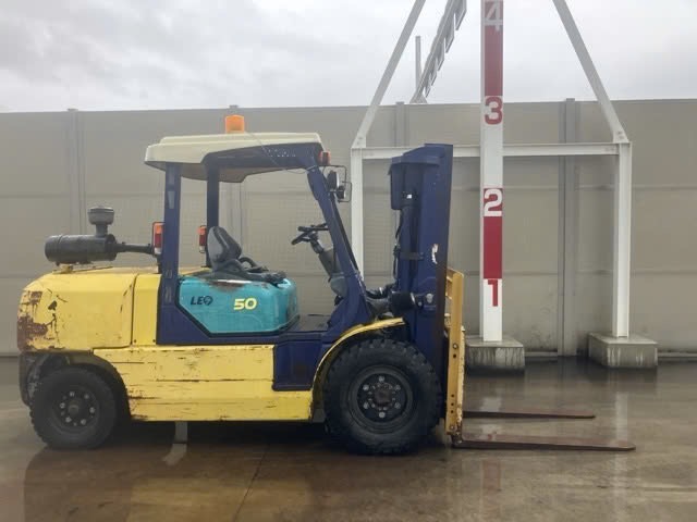 Xe nâng 5 tấn KOMATSU FD50AT-7 số tự động nhập Nhật cực chất lượng