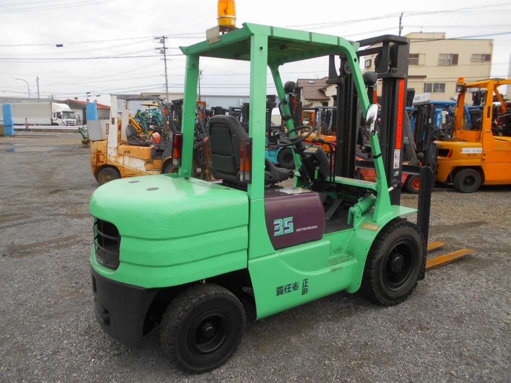 Xe nâng 3,5 tấn Mitsubishi FD35A số tự động Nhật Bãi