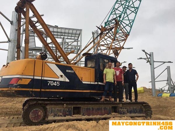 Cho thuê cẩu xích 45-50-55-60-65 tấn tại Đà Nẵng, Quảng Ngãi