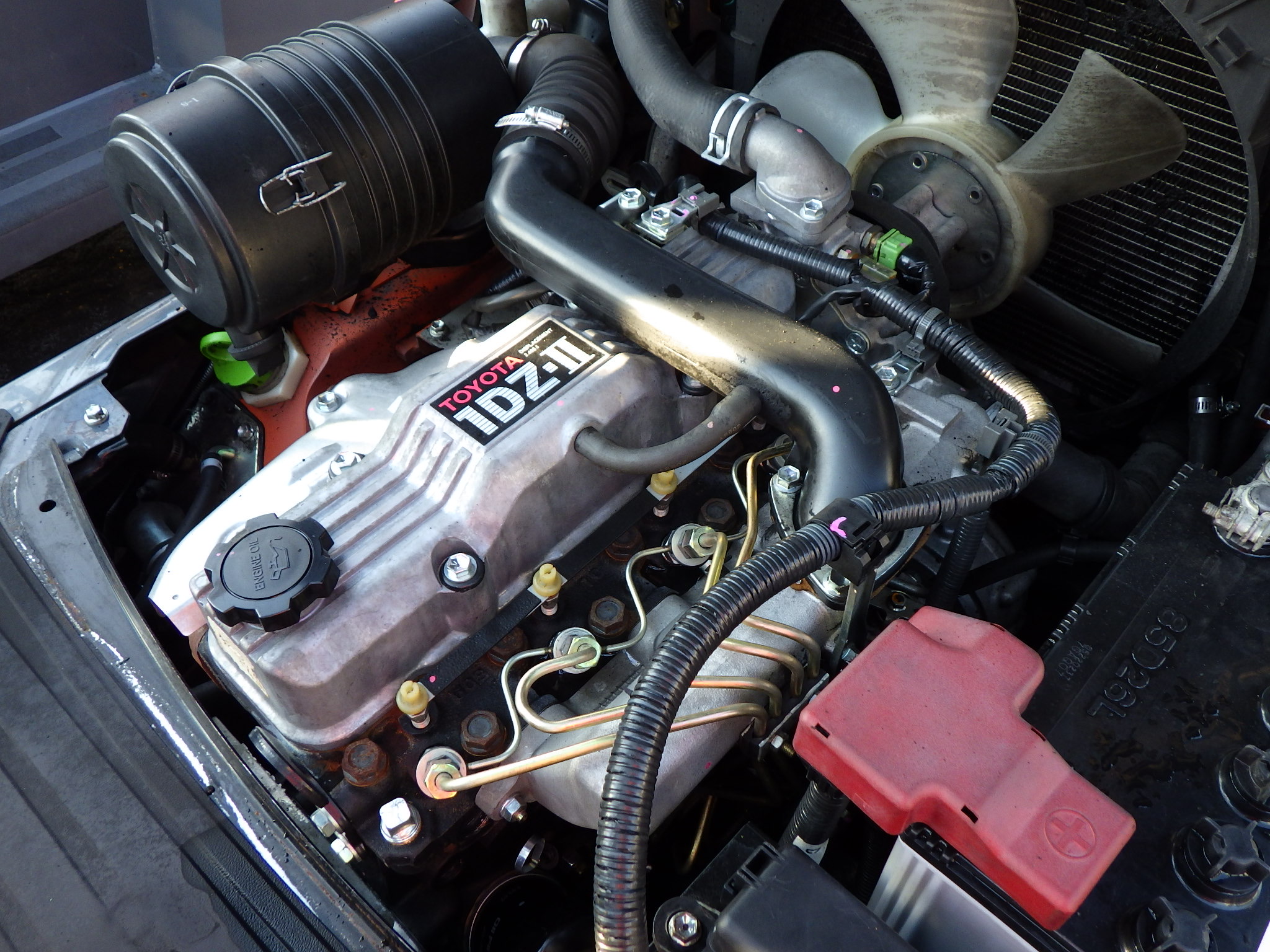 Xe nâng Nhật bãi TOYOTA 8FD15 1,5 tấn dịch giá. Xe đẹp, giá tốt