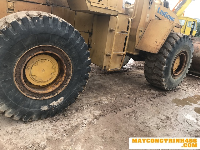 Bán xúc lật Liugong Zl50C cũ đời 2010. Máy đẹp, giá tốt