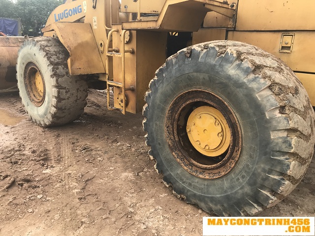 Bán xúc lật Liugong Zl50C cũ đời 2010. Máy đẹp, giá tốt