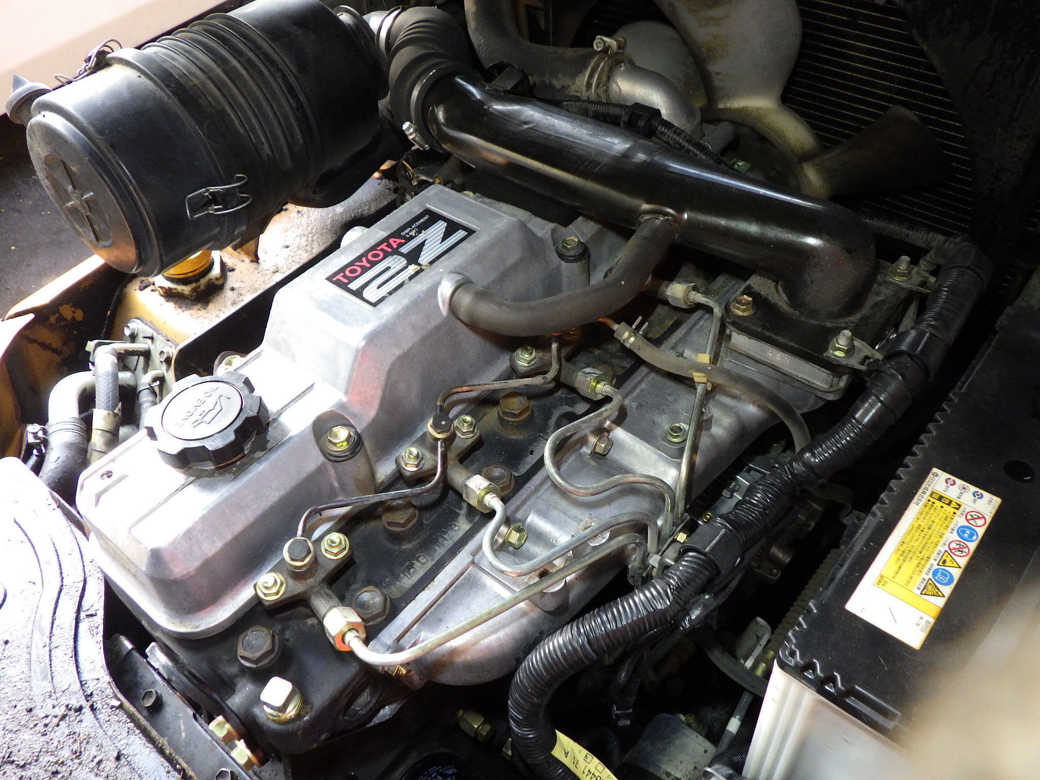 Xe nâng 3 tấn TOYOTA 7FD30 số sàn, gật gù, lốp kép Nhật bãi