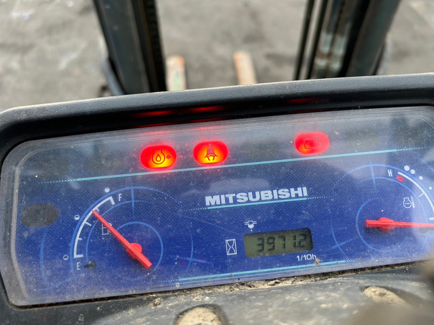 XE NÂNG DẦU MITSUBISHI FD15D F16D-51190  LH:096.235.1368