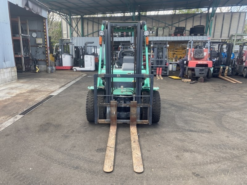 XE NÂNG DẦU MITSUBISHI FD25D F18C-75341  Hotline: 096.235.1368