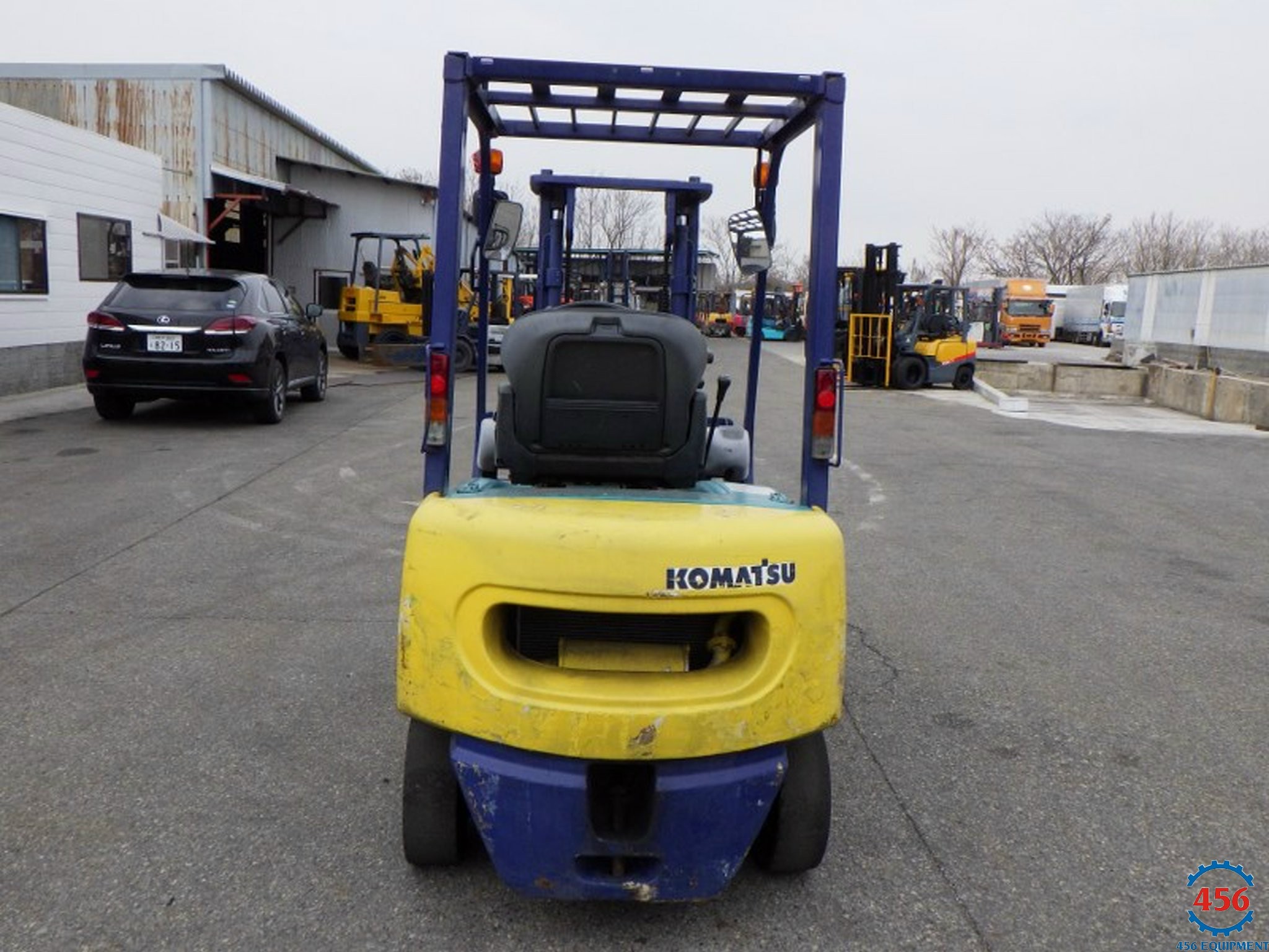 Xe nâng cũ 1,5 tấn Komatsu FD15C-16 số sàn