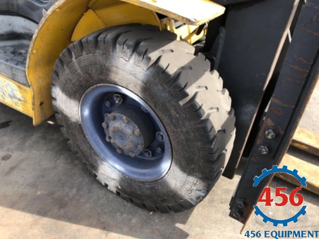 Xe nâng cũ 2,5 tấn Komatsu FD25C-15 số sàn