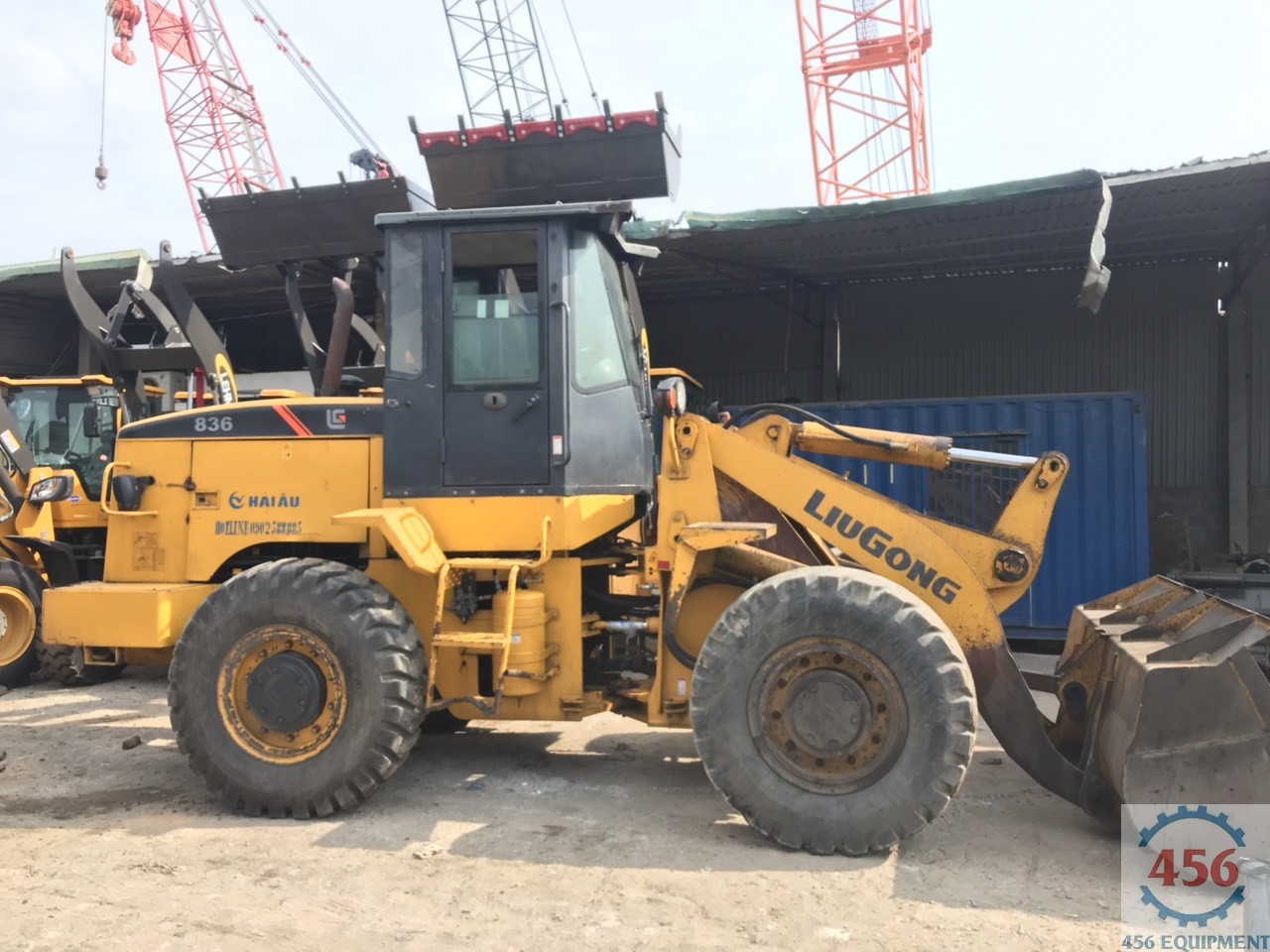 BÁN MÁY XÚC LẬT CŨ LIUGONG 836. GIÁ CỰC TỐT