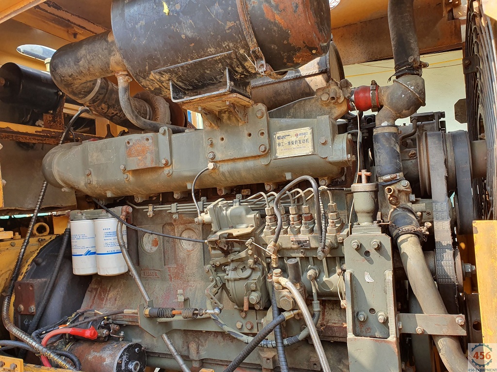 XÚC LẬT GẦU 3 M3 LIUGONG 50C CŨ CẦN BÁN. LIÊN HỆ 0989459456