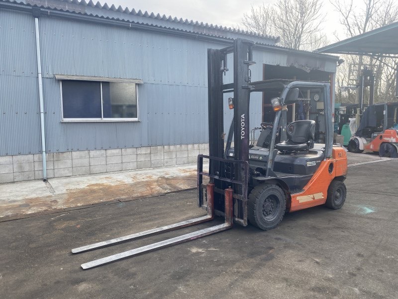 XE NÂNG TOYOTA 52-8FD25  36446 LH:096.235.1368