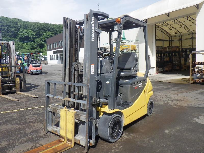 XE NÂNG ĐIỆN KOMATSU FB20A-12 LH:096.235.1368